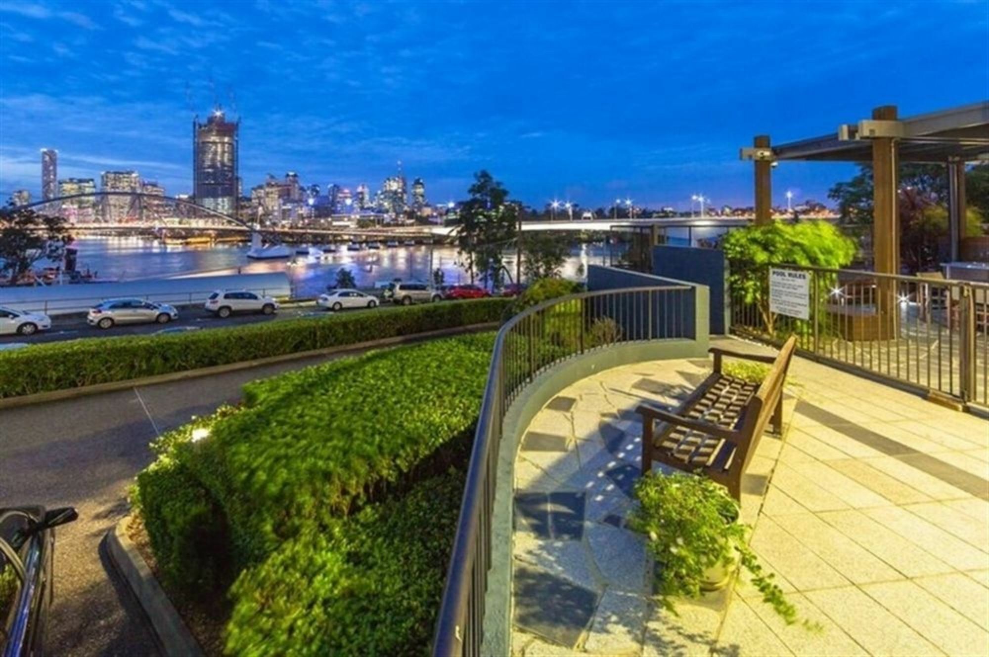 River Plaza Apartments Brisbane Southbank Bagian luar foto