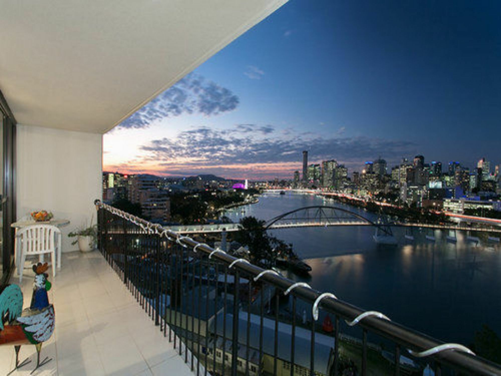 River Plaza Apartments Brisbane Southbank Bagian luar foto